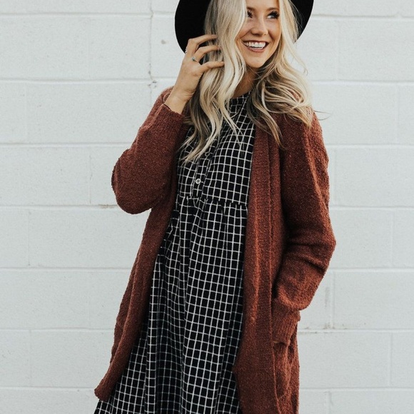 Urban Outfitters Sweaters - Urban Outfitters Staring at Stars Rust Chunky Knit